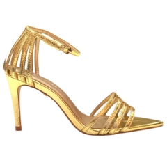 SANDÁLIA FEMININA SALTO MÉDIO FINO BICO FOLHA METALIZADO DOURADO CARRANO 816009