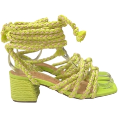 SANDÁLIA FEMININA SALTO BLOCO AMARRAÇÃO VERDE LIMÃO SANTA FLOR 324153 - loja online