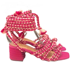 SANDÁLIA FEMININA CORDA PINK AMARRAÇÃO SALTO BLOCO SANTA FLOR 324153 - PISTA LIVRE