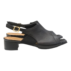 SANDÁLIA FEMININA COURO PRETO SALTO BLOCO LACRE 31200005 - loja online