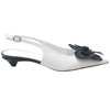 SLINGBACK COURO BICOLOR FLOR SALTO BAIXO VICENZA 101810050