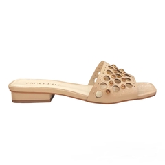 FLAT VERNIZ NUDE COM PEDRARIA MAITHE 069B42