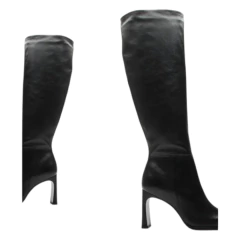 Calçado feminino tipo bota preta de cano longo e salto alto fino, estilo moderno e sensual para dias frios - Vicenza