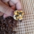 Pin Grifo - comprar online
