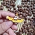 Pin Yellow Submarine (The Beatles) na internet