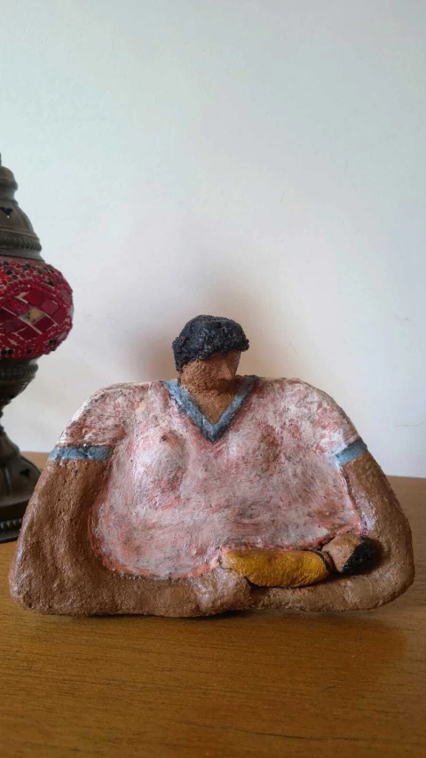 Escultura Olhar de Mãe na internet