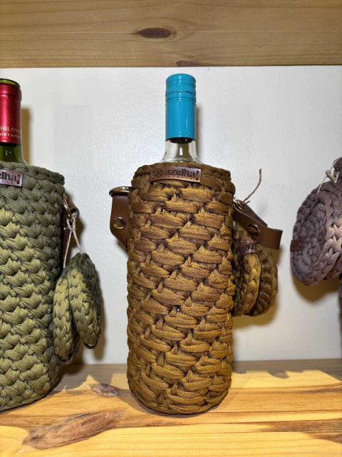 Porta Vinhos/ Porta Copos