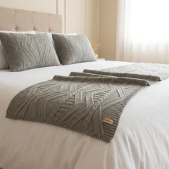 PESEIRA TRICÕ HELENA CAMA KING 260x60cm - comprar online