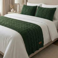 KIT PESEIRA VITÓRIA CAMA SOLTEIRO 150X60cm +2 CAPA DE ALMOFADA - Usufruto Home Decor 