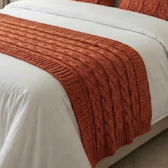 PESEIRA TRICÔ VITÓRIA CAMA KING 260X60cm USUFRUTO TRICOT - Usufruto Home Decor 