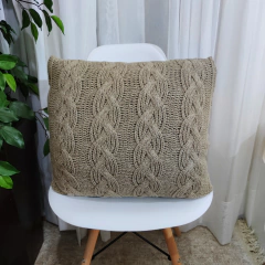 CAPA DE ALMOFADA TRICO VITORIA COM ZIPER USUFRUTO TRICOT