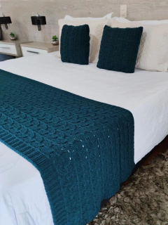 KIT ZOE CAMA KING * PESEIRA TRICOT 260X60cm +2 CAPAS DE ALMOFADA FORRADA - comprar online