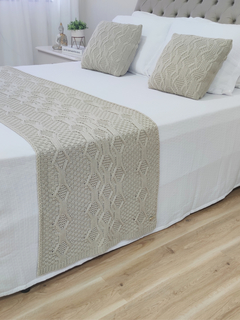 KIT GABRIELE CAMA KING * PESEIRA TRICOT 260X60cm + 2 CAPA DE ALMOFADA