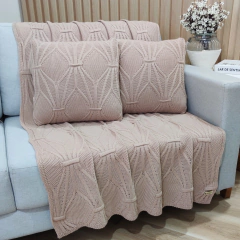KIT MANTA SOFA TRICOT BRENDA 150X90cm + 2 CAPAS DE ALMOFADA na internet