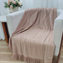 MANTA TRICOT HELENA COM FRANJA 150CM x 90CM