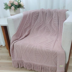 MANTA TRICOT HELENA COM FRANJA 150CM x 90CM