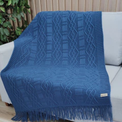 MANTA TRICOT CARMEN COM FRANJA 150cm x 90cm - loja online