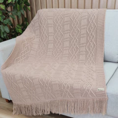 Imagem do MANTA TRICOT CARMEN COM FRANJA 150cm x 90cm