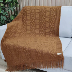 MANTA TRICOT CARMEN COM FRANJA 150cm x 90cm - Usufruto Home Decor 