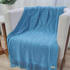 MANTA TRICOT HELENA COM FRANJA 150CM x 90CM - loja online