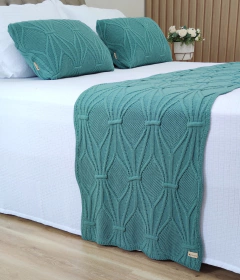 KIT PESEIRA BRENDA QUEEN* PESEIRA TRICOT 230X60cm + 2 CAPAS DE ALMOFADAS na internet