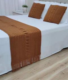 KIT JADE CAMA CASAL * PESEIRA TRICOT 200X60cm + 2 CAPAS DE ALMOFADA
