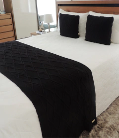 KIT RUBIA CAMA CASAL * PESEIRA TRICOT 200X60cm + 2 CAPAS DE ALMOFADA - comprar online