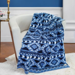 Manta Tricot jacquard Asteca 150x95cm - Usufruto Home Decor 