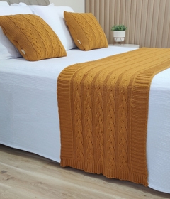 KIT VITORIA CAMA QUEEN * PESEIRA TRICOT 230X60cm +2 CAPAS DE ALMOFADA