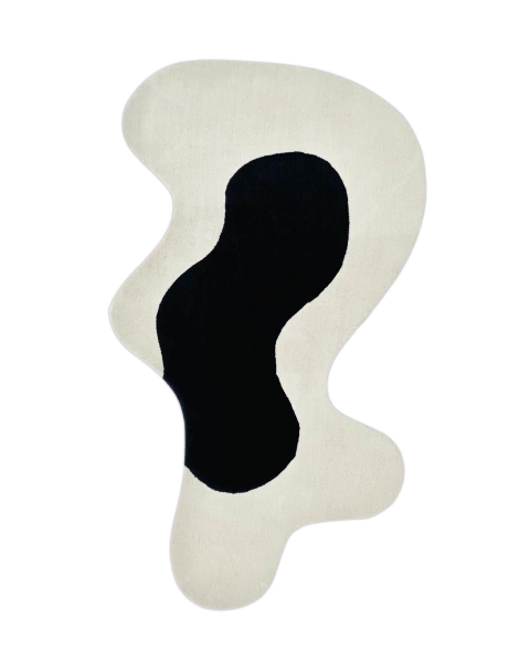 Tapete em fio com formato orgânico com as cores preto e branco, Tapetes São José
