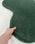 Tapete em nylon pelo baixo com bordas orgânicas nas cores verde, bege e caramelo, São José.