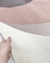 Tapete com bordas orgânicas em tons de natural, rosa bebê, rosa gold e nude rosado, São José.