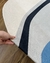 Tapete com bordas orgânicas em tecido nas cores azul claro, azul marinho, azul escuro, gelo e off-white, Tapetes São José