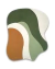 Tapete decorativo orgânico com formas abstratas em off-white, verde e terracota