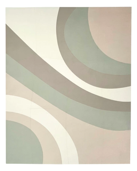 Tapete retangular com design curvo em tons de bege, taupe e verde, da Coleção Kurve.