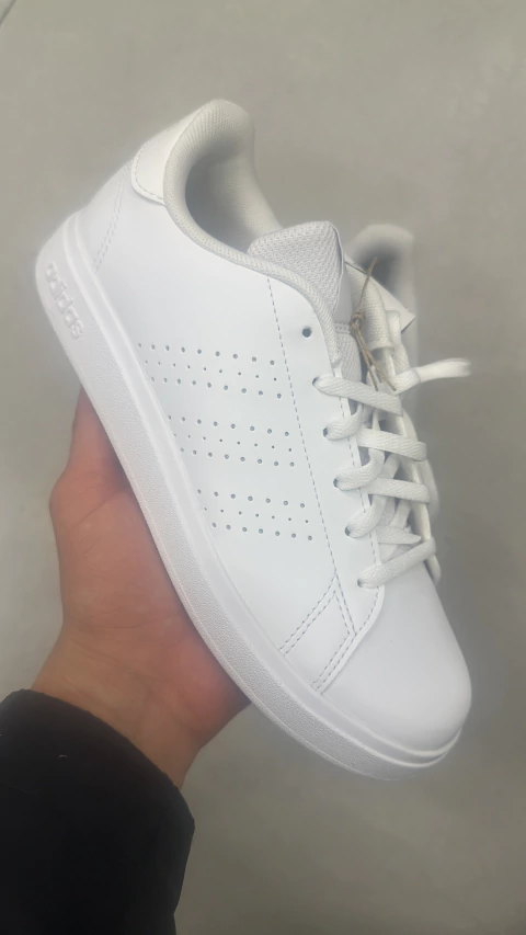 ADIDAS COURT BASE - comprar online