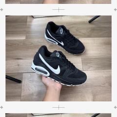 NIKE AIR MAX COMMAND