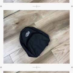 MINI MOCHILA VANS PRETA