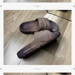 ADILETTE Defeito - Pé trocado (SEM TROCA) - comprar online