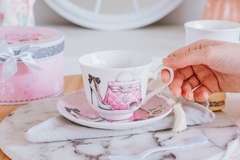 Taza mug de porcelana con plato + caja de regalo