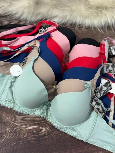 Corpiño con Detalles de encaje