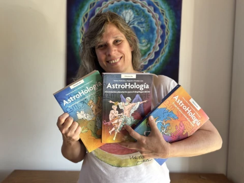 ¡Promo TRILOGY! AstroHología vol. uno + AstroHología vol. dos + AstroHología vol. tres - comprar online