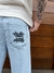 CALÇA BALÃO JEANS COM BORDADO TRIP SIDE na internet
