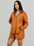 CAMISÃO ALFAIATARIA LINHO MANGA LONGA CARAMELO - comprar online