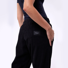 Pantalón Corderoy Basset Modelo Tokio C/negro - Mujer - ByPlaysport