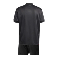 Kit Manchester United Icono Adidas 2023/24 - Infantil - comprar online