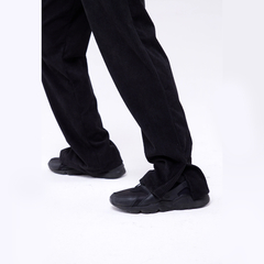 Imagen de Pantalón Corderoy Basset Modelo Tokio C/negro - Mujer