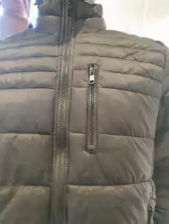 Campera invierno de hombre importada. - ByPlaysport