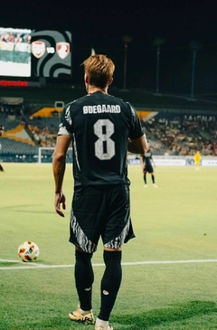 Imagen de Camiseta Arsenal Fc Suplente 2024/25 #8 Ødegaard + Parches UEFA Champions League Authentic - Adidas