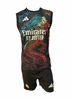 Kit De Entrenamiento Real Madrid Edición Dragón 2024/25 Adulto - Adidas